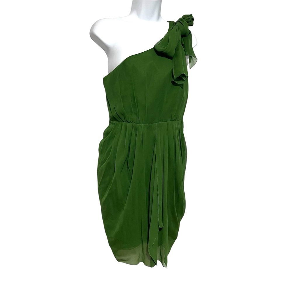 Alice + Olivia 2010 *Worn by Taylor Swift* Green One-Shoulder Bow Dress Small